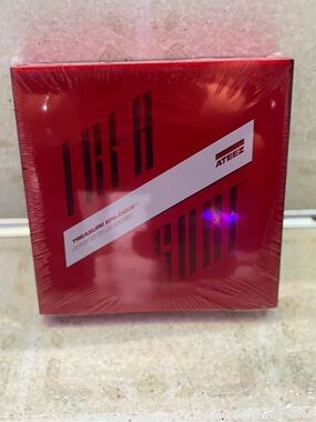 New Sealed ATEEZ Treasure Epilogue Action to Answer A Ver 4th Mini Album CD 2020